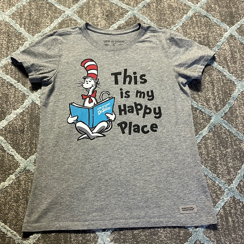 Life Is Good Dr. Suess Cat in the Hat Graphic Tee Shirt, Gray, Size Small